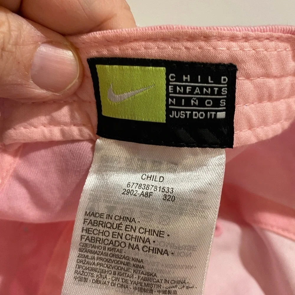 NIKE Strap Back Hat Child Size (CN)